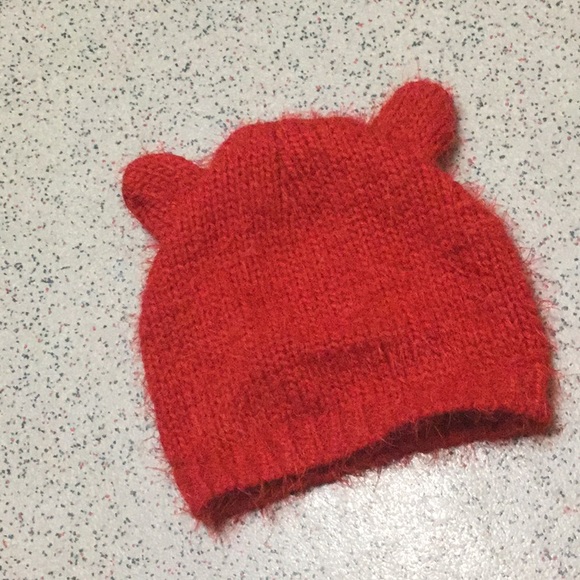 Forever 21 Accessories - Forever 21 fuzzy red hat bear ears😍❤️🐻